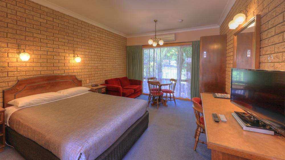 Barrass John Bright Motor Inn Ngoại thất bức ảnh
